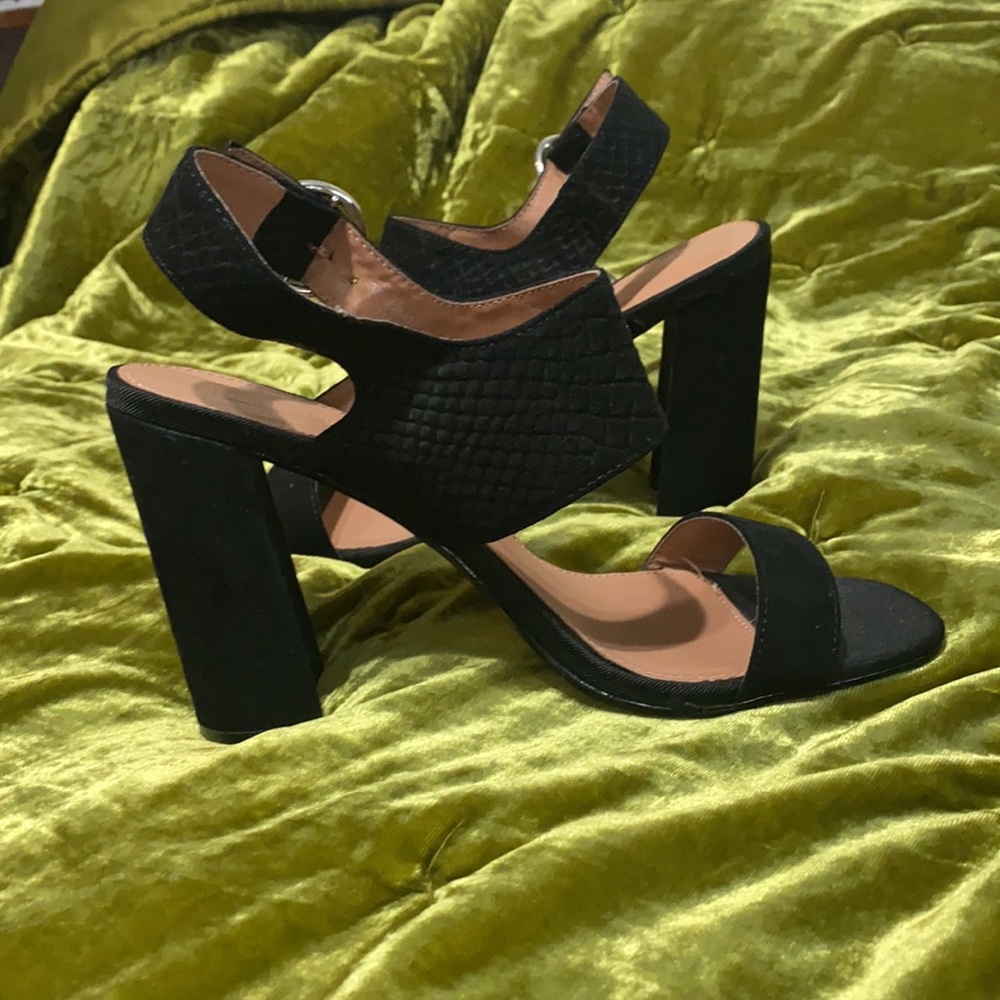 Tooshop strap heels - Picture 3 of 7